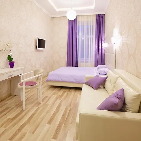 Apartment Crystal *